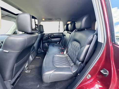 Used 2022 Nissan Armada Platinum RWD image 27