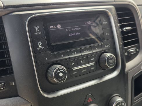 Used 2019 RAM 1500 Tradesman w/ Chrome Plus Package AWD/4WD image 19