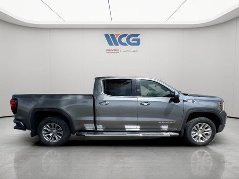 Used 2021 GMC Sierra 1500 Denali w/ Technology Package AWD/4WD image 3