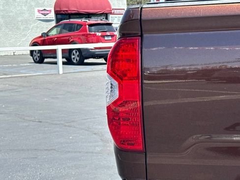 Certified 2016 Toyota Tundra SR5 w/ TRD Off Road Package AWD/4WD image 14