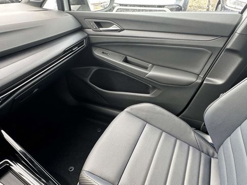 New 2026 Volkswagen Golf image 27