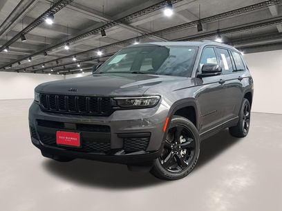 Used 2023 Jeep Grand Cherokee L Laredo