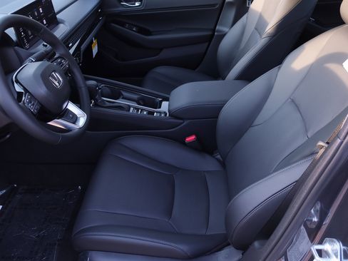 New 2026 Honda Accord Touring image 9