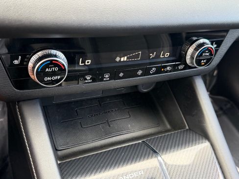 Used 2022 Mitsubishi Outlander SE AWD/4WD image 25