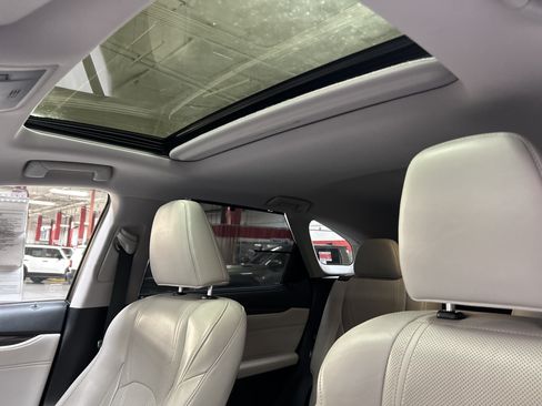 Used 2021 Lexus RX 350L Luxury w/ Accessory Package FWD image 8