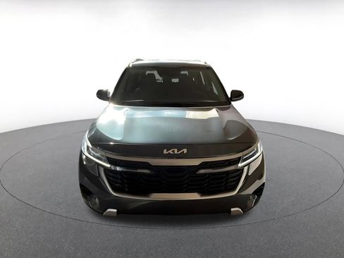Used 2025 Kia Seltos S image 4