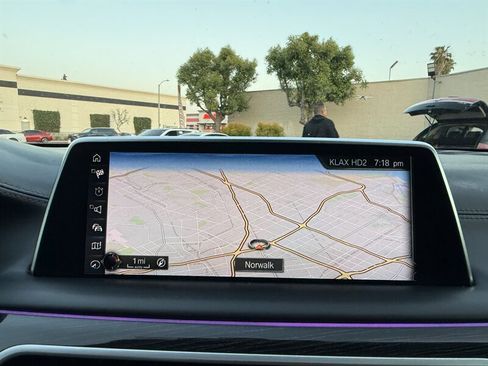 Used 2017 BMW 740i RWD image 46