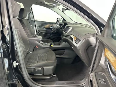 Used 2021 GMC Terrain SLE image 28