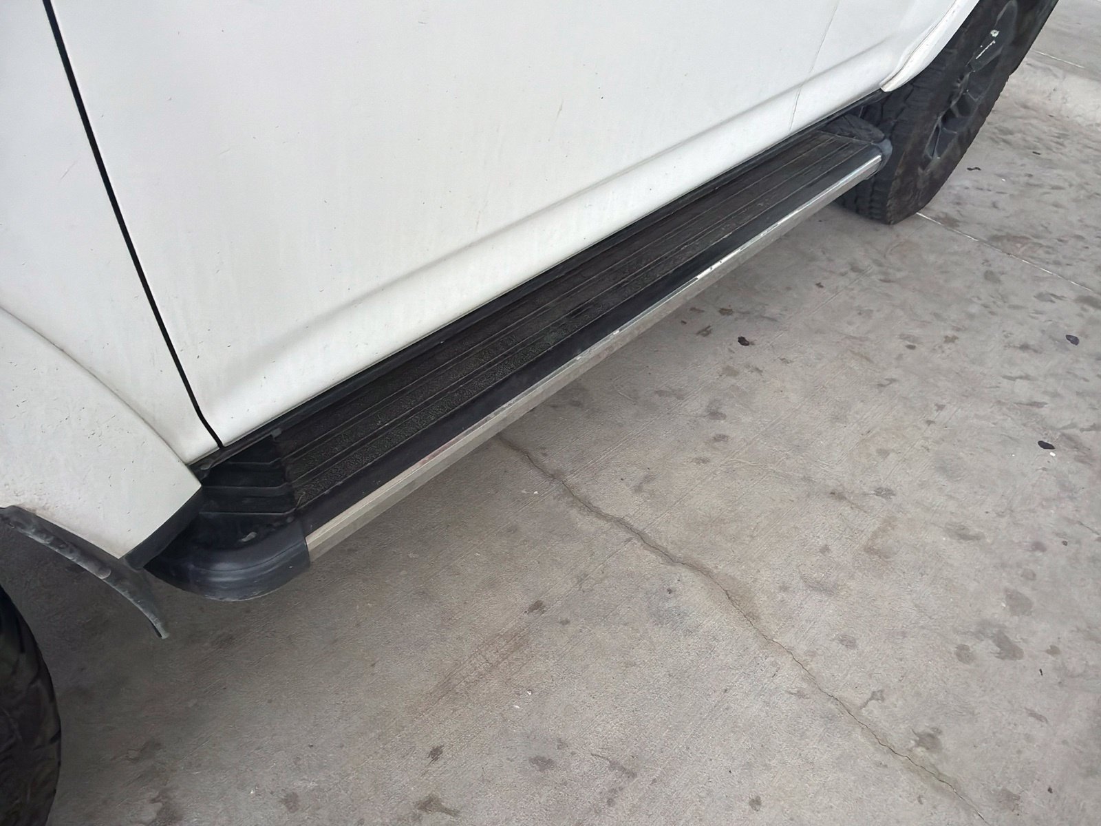 Used 2017 Toyota 4Runner SR5 RWD image 5