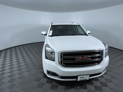 Used 2017 GMC Yukon XL SLT