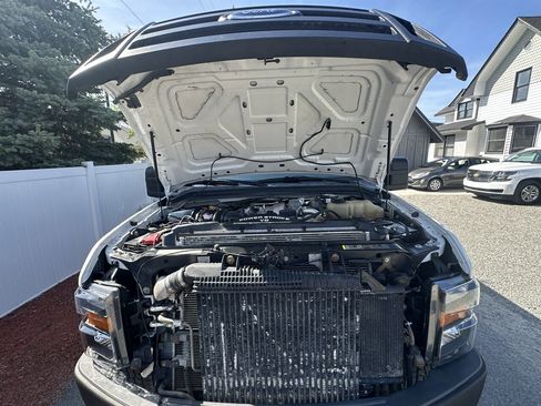 Used 2009 Ford F250 XL AWD/4WD image 19
