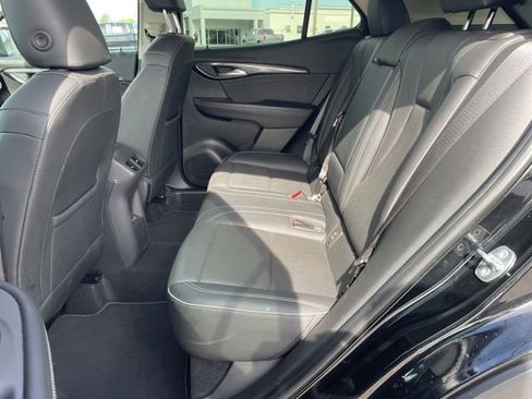 Used 2023 Buick Envision Essence FWD image 21