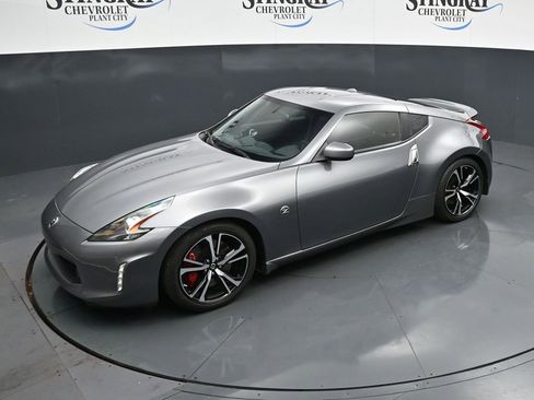 Used 2020 Nissan 370Z Touring Sport RWD image 20