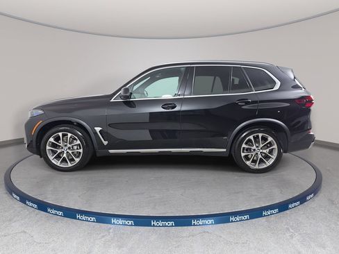 Used 2026 BMW X5 xDrive40i w/ Climate Comfort Package AWD/4WD image 9
