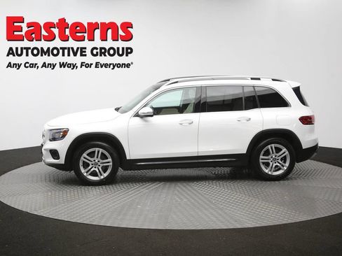 Used 2021 Mercedes-Benz GLB 250 4MATIC image 63