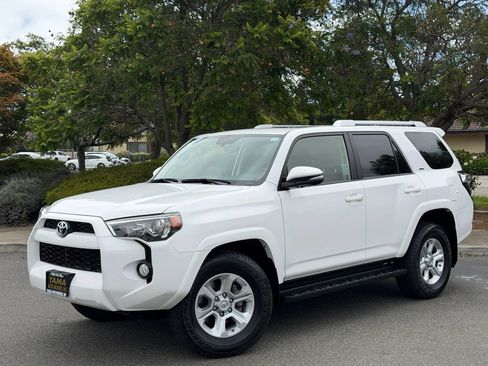 Used 2015 Toyota 4Runner SR5 Premium RWD image 1