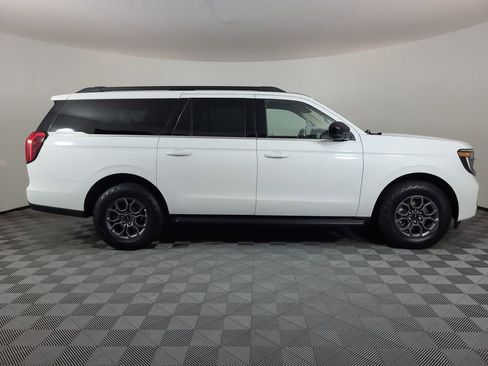 Used 2025 Ford Expedition Max Active image 2