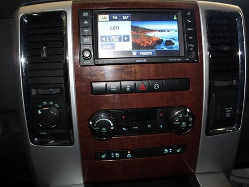 Used 2012 RAM 1500 Laramie AWD/4WD image 19
