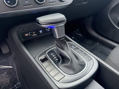 New 2026 Hyundai Kona SE image 25