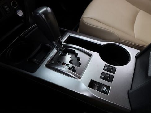 Used 2019 Toyota 4Runner SR5 Premium image 21