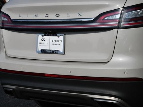 Used 2023 Lincoln Nautilus Reserve w/ Equipment Group 201A AWD/4WD image 28