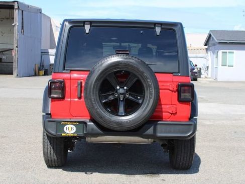 Used 2022 Jeep Wrangler Unlimited Sport AWD/4WD image 4