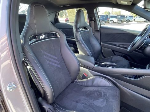 Used 2025 Hyundai Elantra N image 29