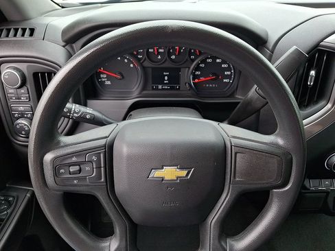 Used 2022 Chevrolet Silverado 1500 Custom AWD/4WD image 18
