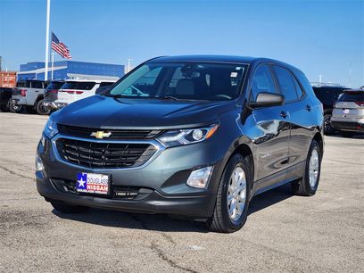 Used 2021 Chevrolet Equinox LS w/ LS Convenience Package