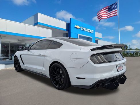 Used 2018 Ford Mustang Shelby GT350 w/ Convenience Package image 6