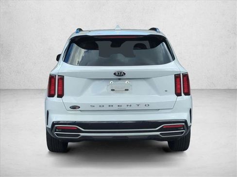 Used 2021 Kia Sorento S w/ Panoramic Sunroof Package FWD image 5