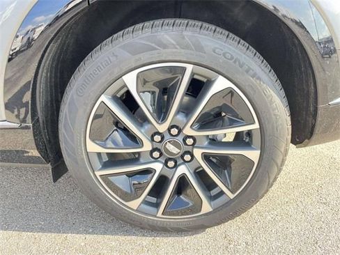 New 2026 Cadillac Optiq Sport 1 image 10