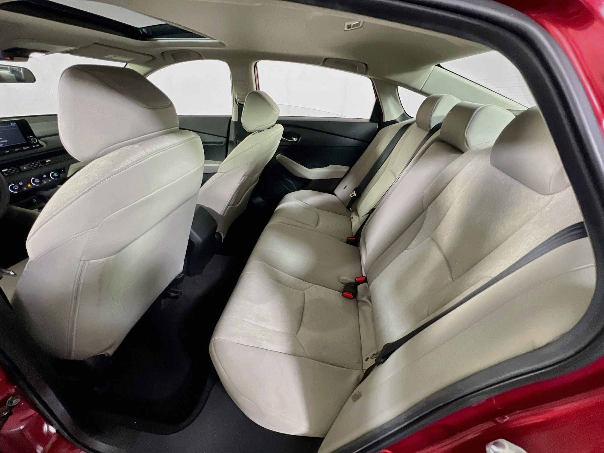 Used 2024 Honda Accord EX image 24