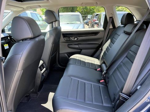 Used 2025 Honda CR-V EX-L image 7