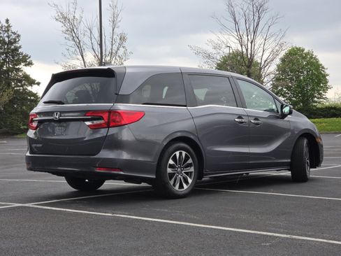 Certified 2024 Honda Odyssey EX-L image 20