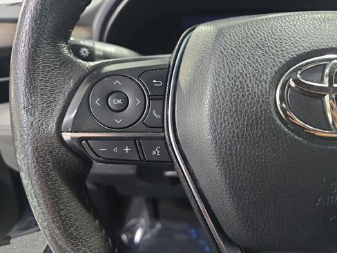Used 2021 Toyota Avalon XLE FWD image 17