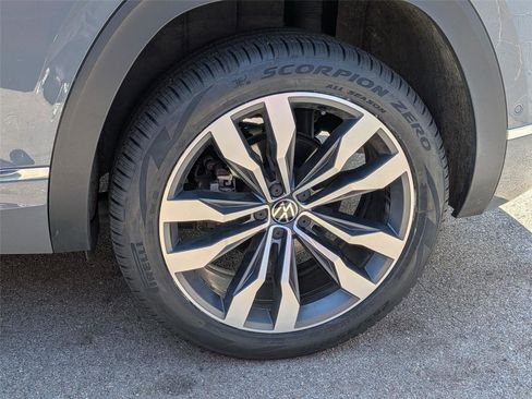 Used 2023 Volkswagen Atlas Cross Sport SEL Premium R-Line AWD/4WD image 9