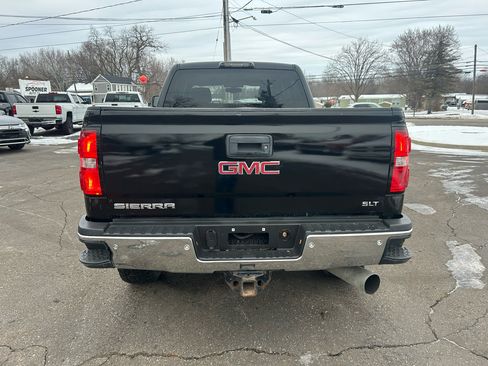 Used 2018 GMC Sierra 2500 SLT image 4