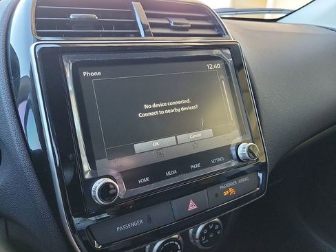 Used 2025 Mitsubishi Outlander Sport LE image 13