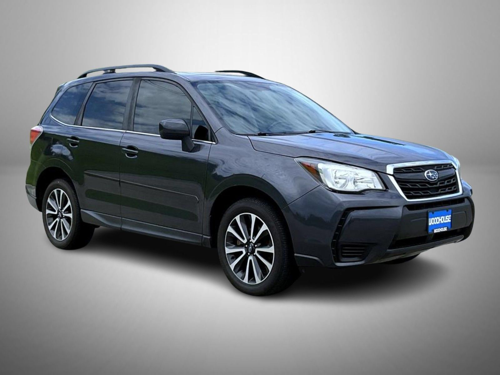 Used 2017 Subaru Forester 2.0XT Premium AWD/4WD image 3