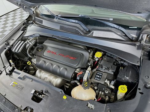 Used 2018 Jeep Compass Latitude w/ Popular Equipment Group image 33