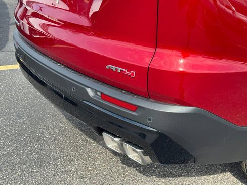 New 2026 GMC Acadia AT4 image 4