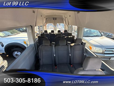 Used 2018 Ford Transit 350 XLT image 2