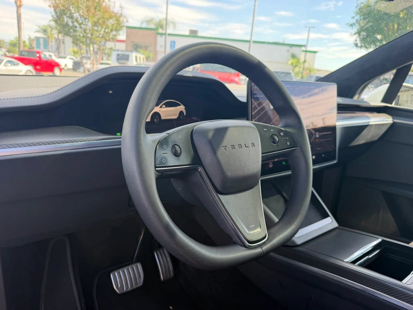 Used 2023 Tesla Model X Plaid AWD/4WD image 22