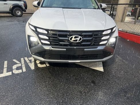 Certified 2025 Hyundai Tucson SEL image 2