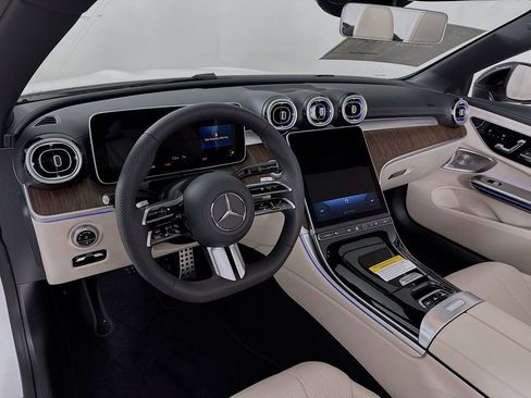 New 2026 Mercedes-Benz CLE 300 4MATIC Cabriolet image 9