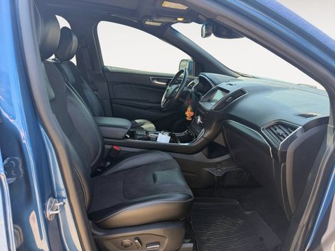 Used 2019 Ford Edge ST w/ Equipment Group 401A AWD/4WD image 15