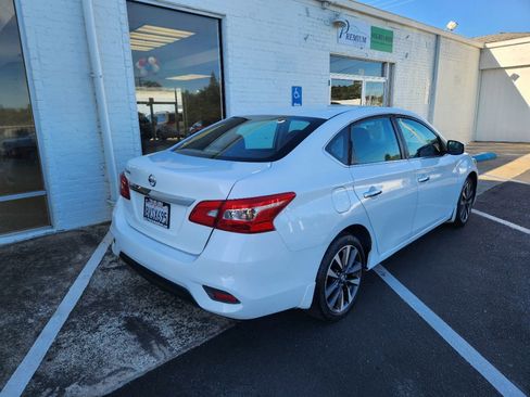 Used 2019 Nissan Sentra S FWD image 4