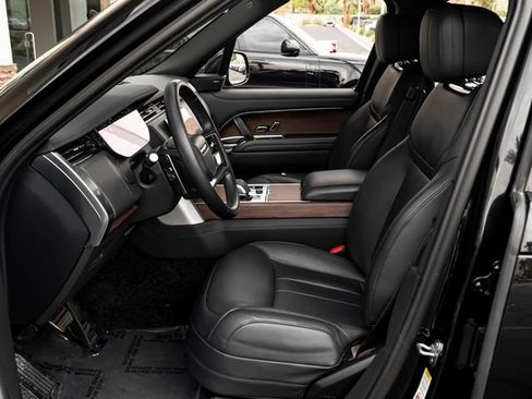 Used 2023 Land Rover Range Rover SE AWD/4WD image 14
