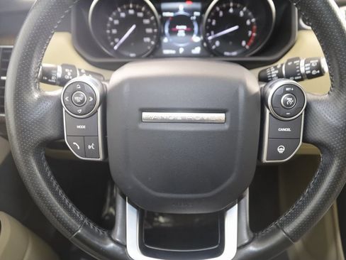 Used 2016 Land Rover Range Rover Sport SE image 34